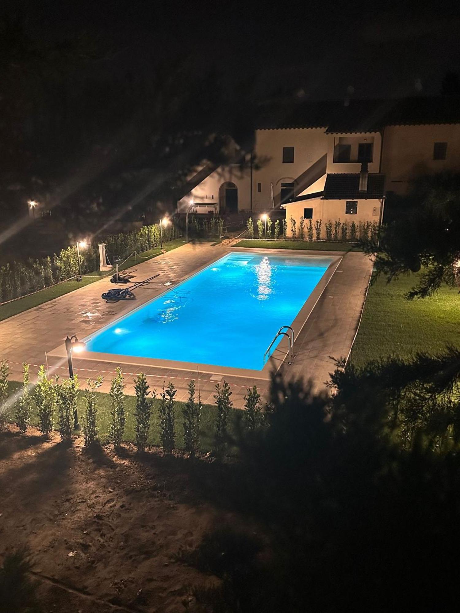 La Vecchia Cantina Guzzardi Lari Exterior foto